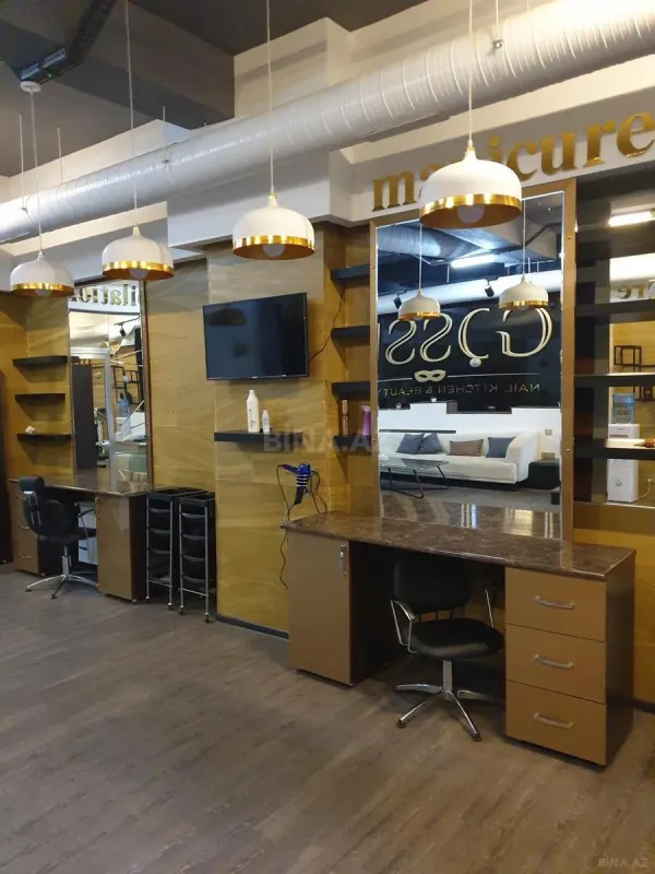 Satılır obyekt 153 m²