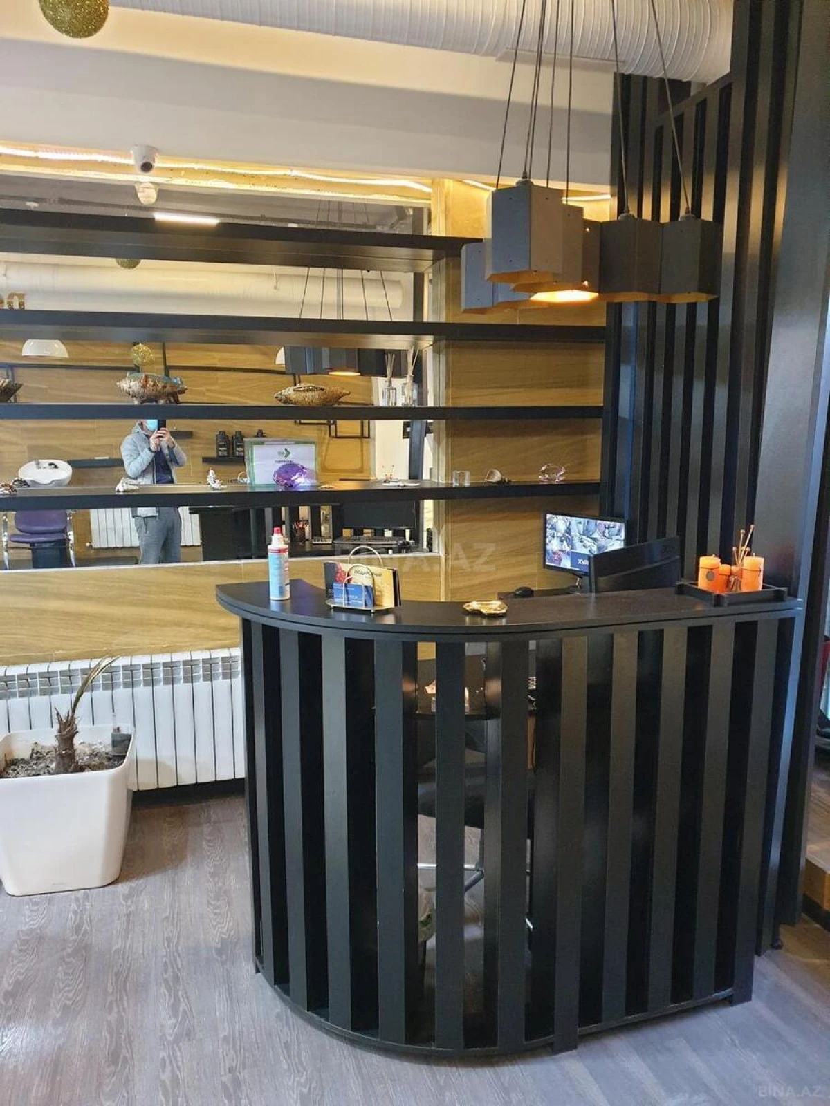 Satılır obyekt 153 m²