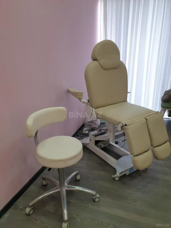 Satılır obyekt 153 m²