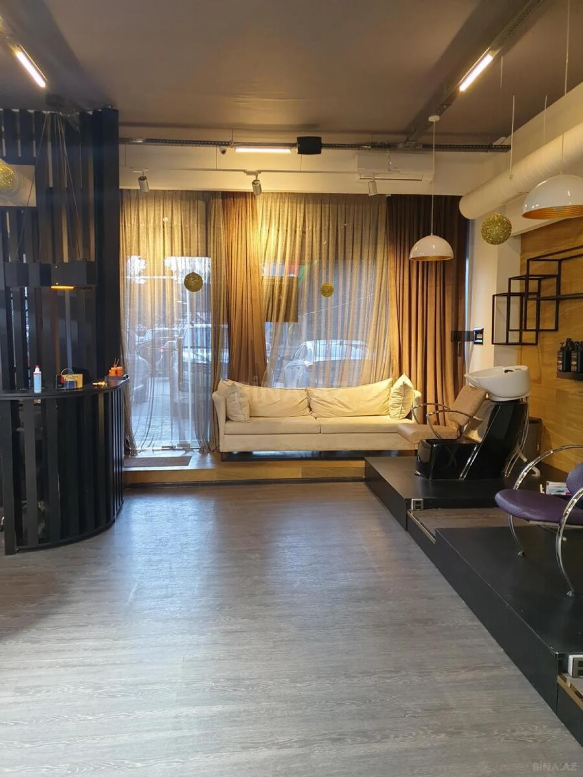 Satılır obyekt 153 m²