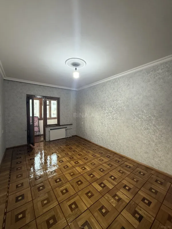 Kirayə verilir 4 otaqlı mənzil 100 m²