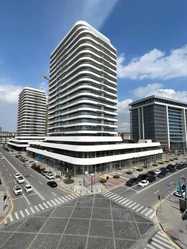 Satılır 3 otaqlı mənzil 115 m²