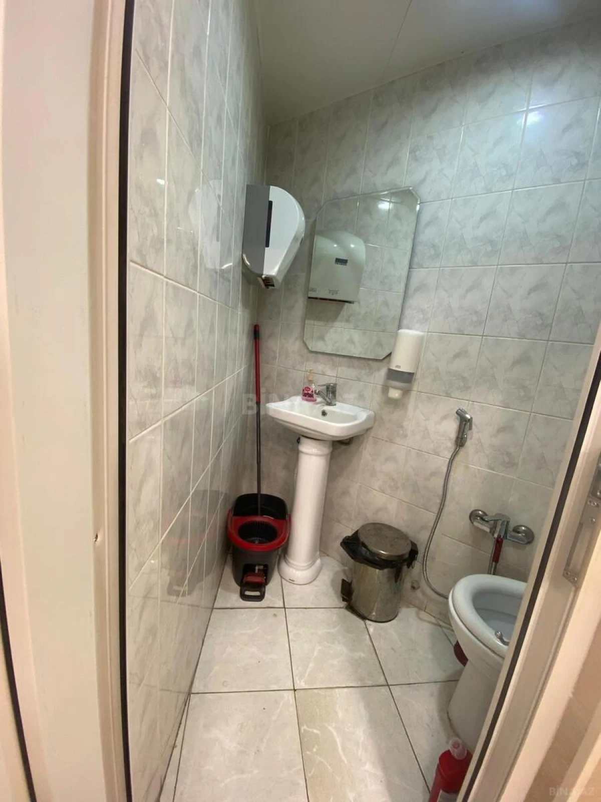 Kirayə verilir obyekt 45 m²