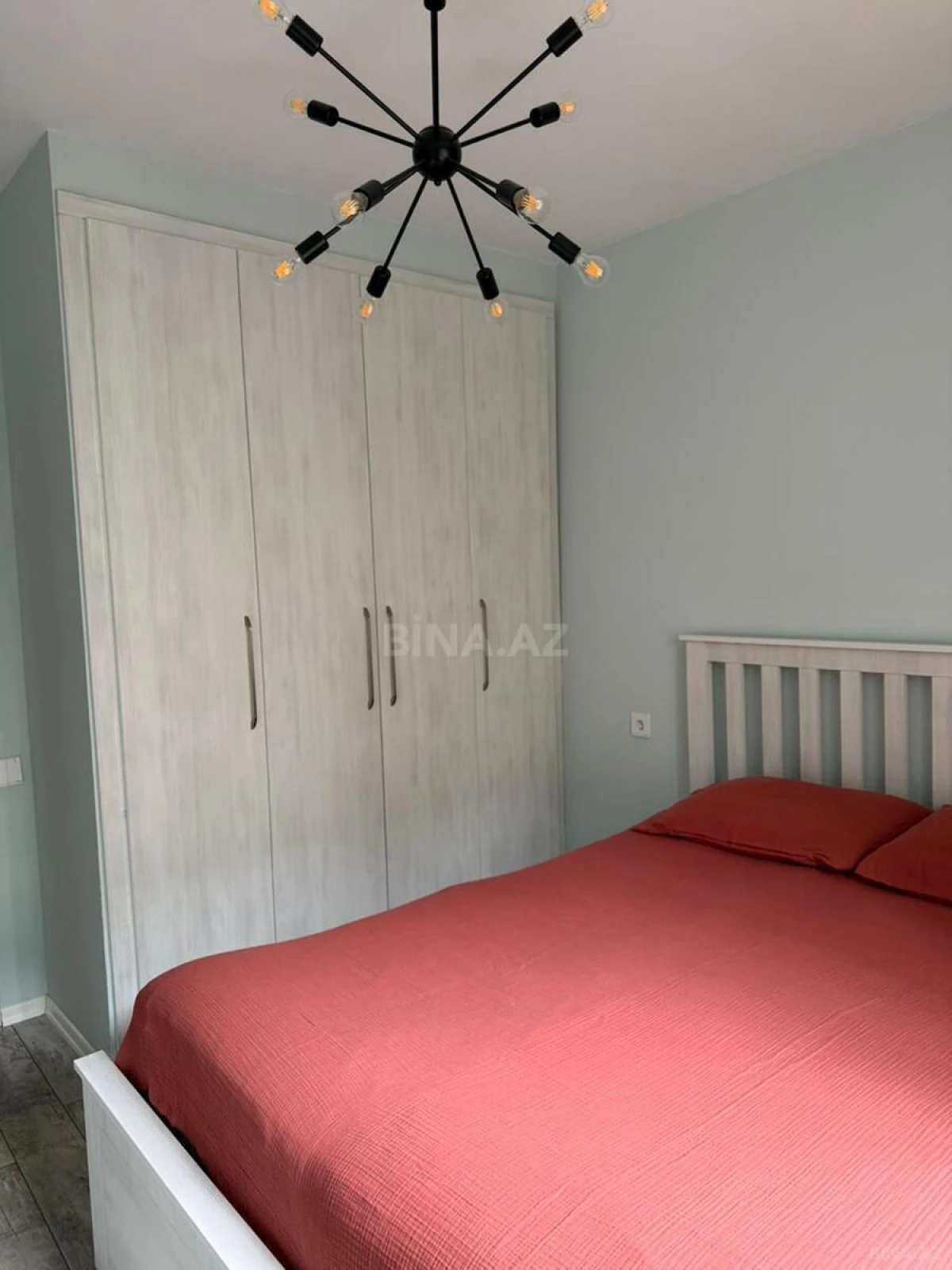 Satılır 2 otaqlı mənzil 65 m²