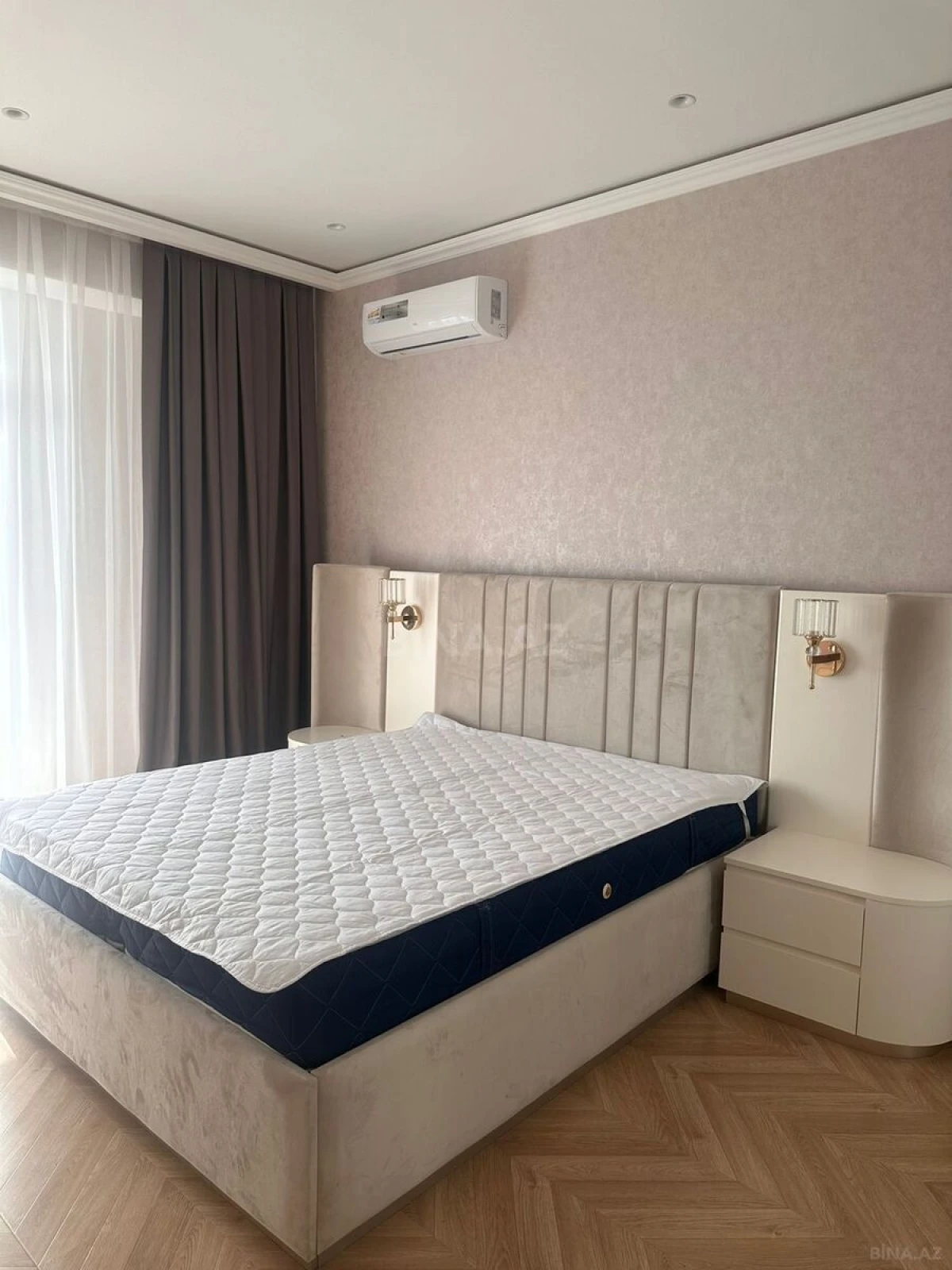 Kirayə verilir 3 otaqlı mənzil 148 m²