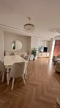 Kirayə verilir 3 otaqlı mənzil 148 m²