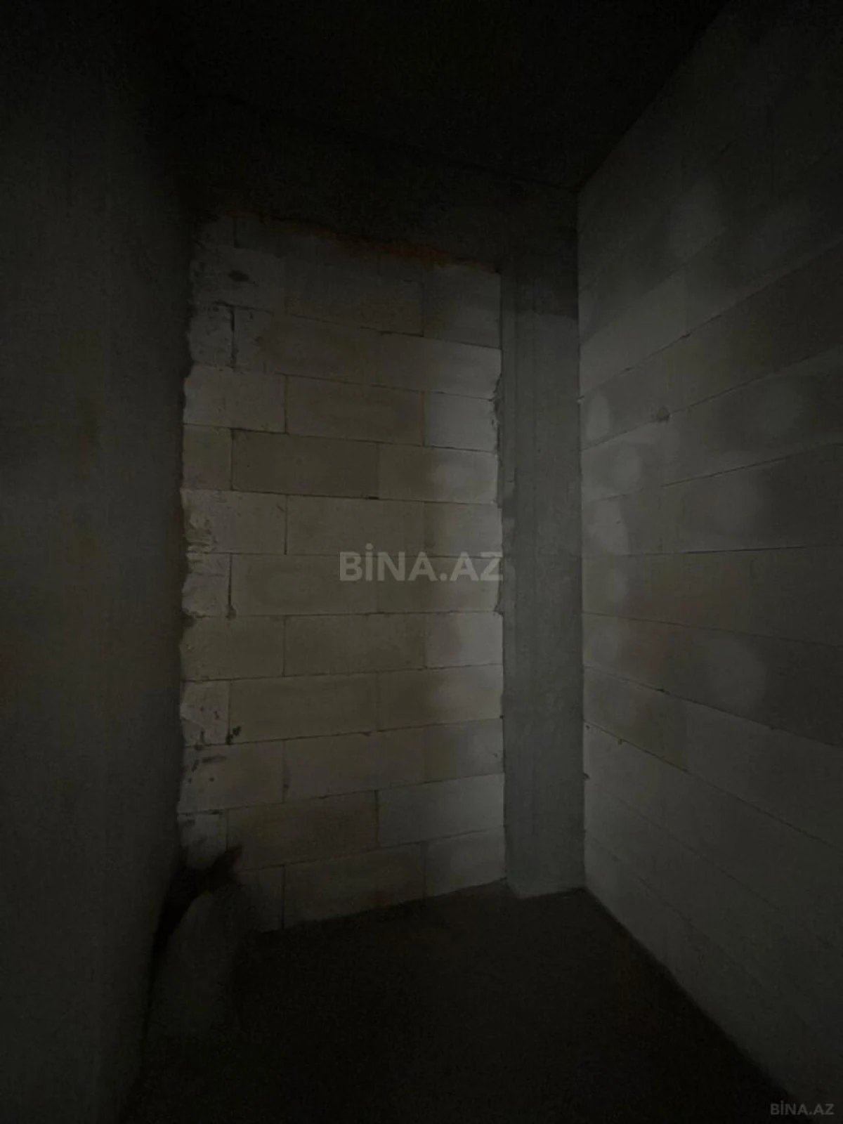 Satılır 3 otaqlı mənzil 123.2 m²