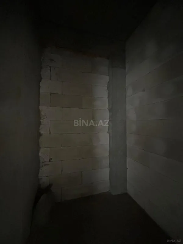 Satılır 3 otaqlı mənzil 123.2 m²