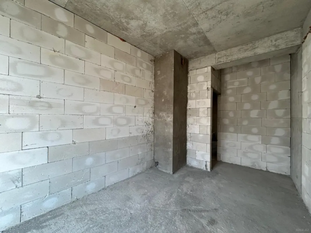 Satılır 3 otaqlı mənzil 123.2 m²