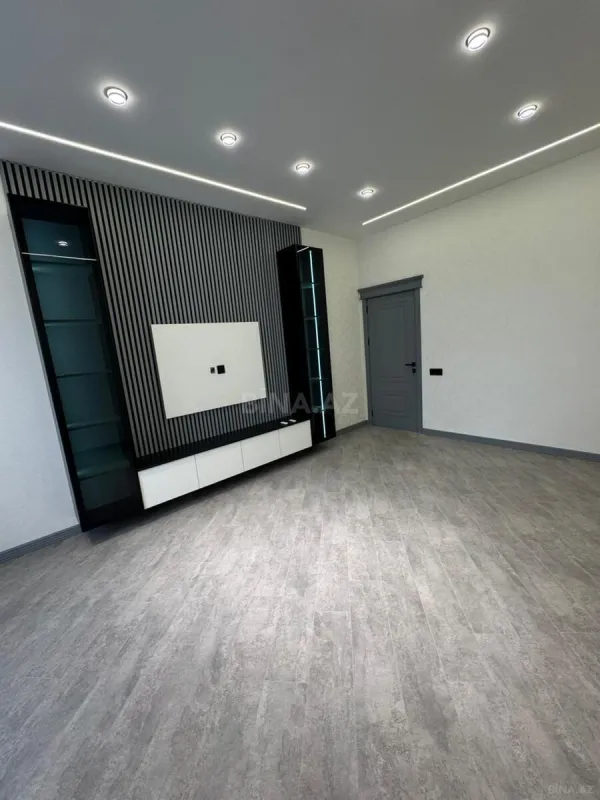 Satılır 2 otaqlı mənzil 66 m²