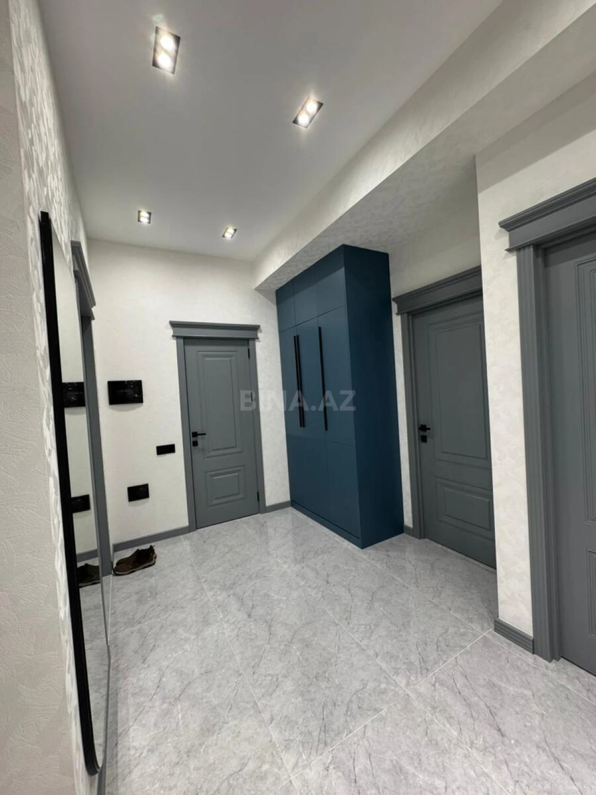 Satılır 2 otaqlı mənzil 66 m²