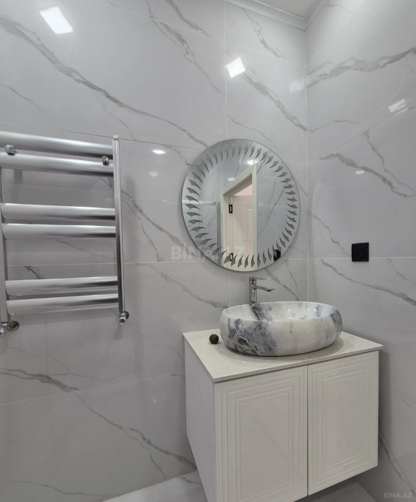 Satılır 3 otaqlı mənzil 78 m²