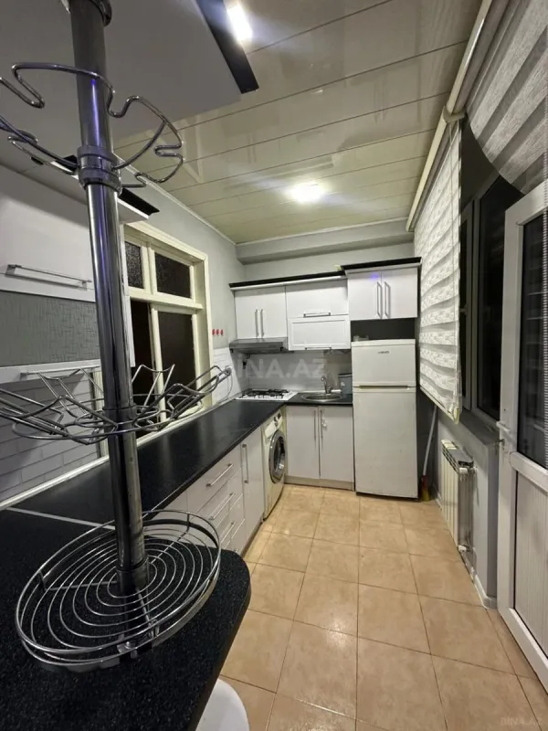 Kirayə verilir 2 otaqlı mənzil 65 m²