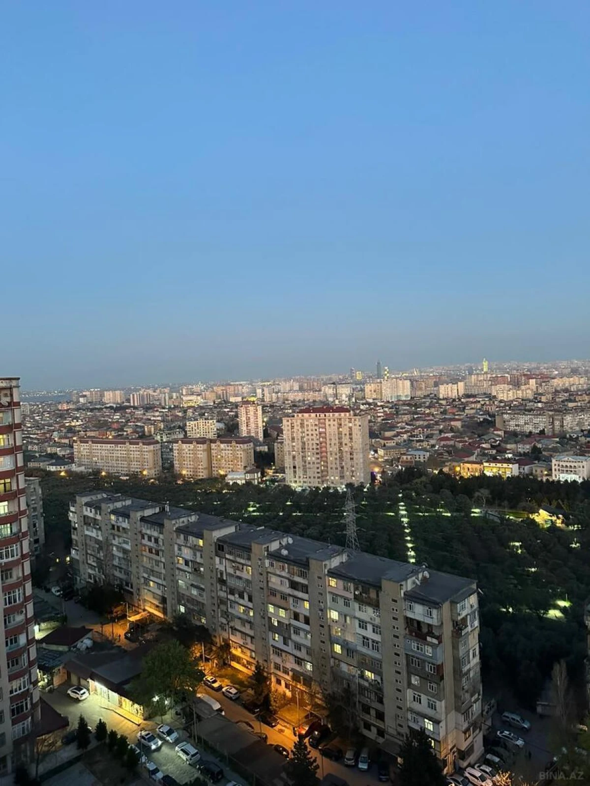 Kirayə verilir 2 otaqlı mənzil 65 m²