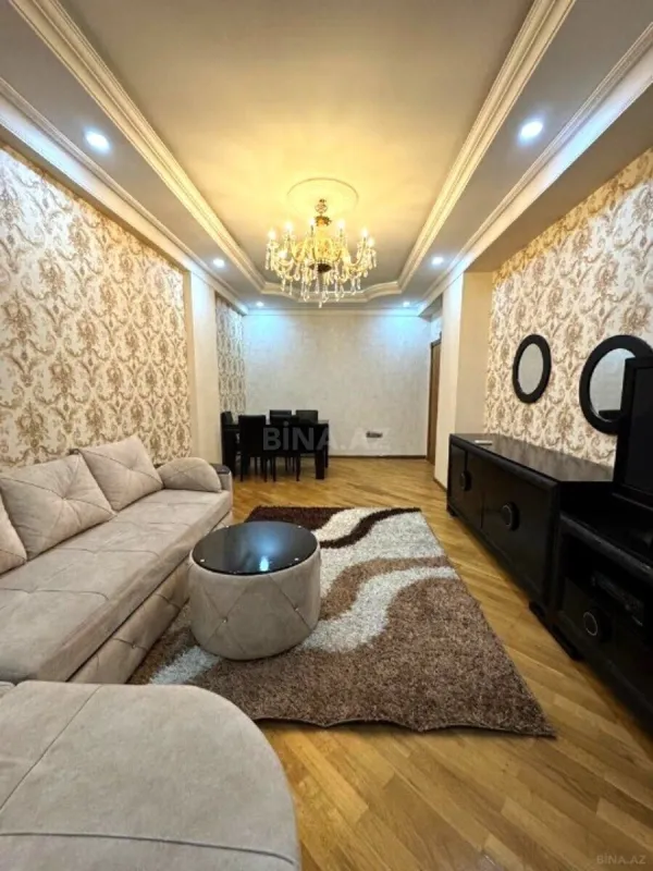 Satılır 3 otaqlı mənzil 127 m²