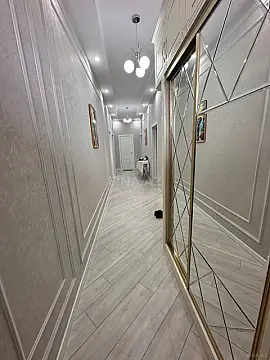 Satılır 4 otaqlı həyət evi 140 m²