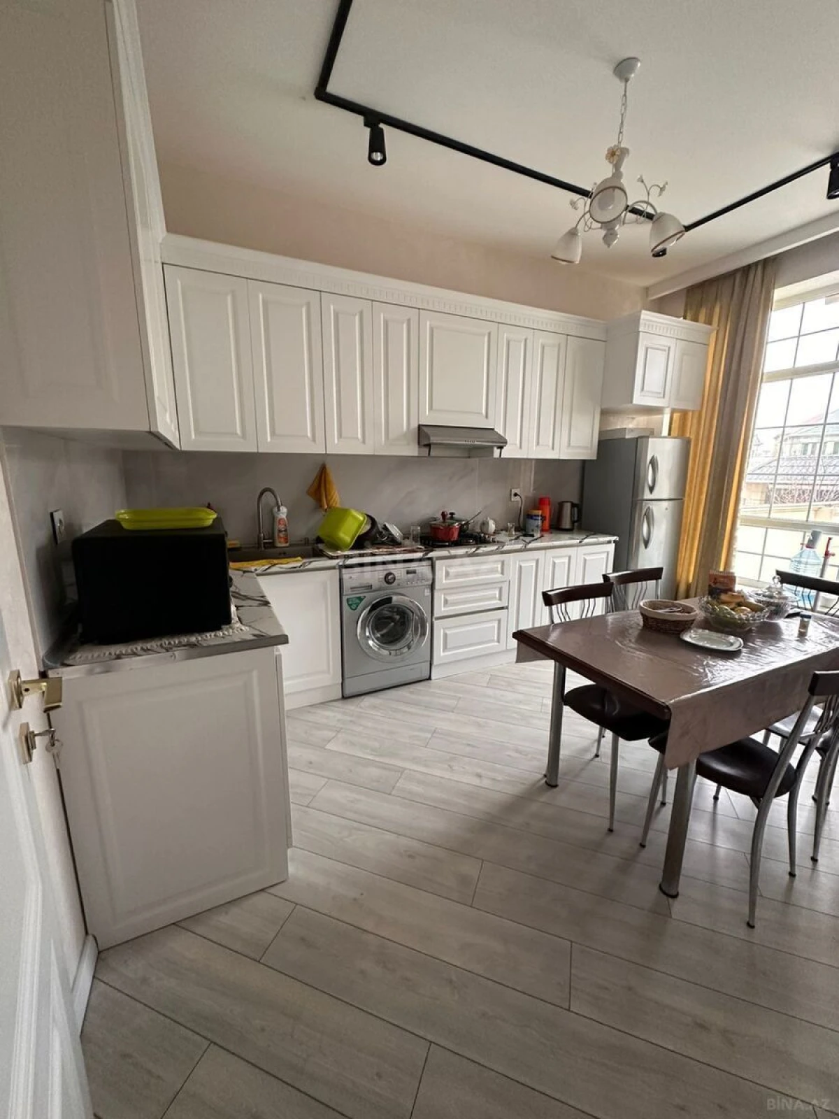 Satılır 4 otaqlı həyət evi 140 m²