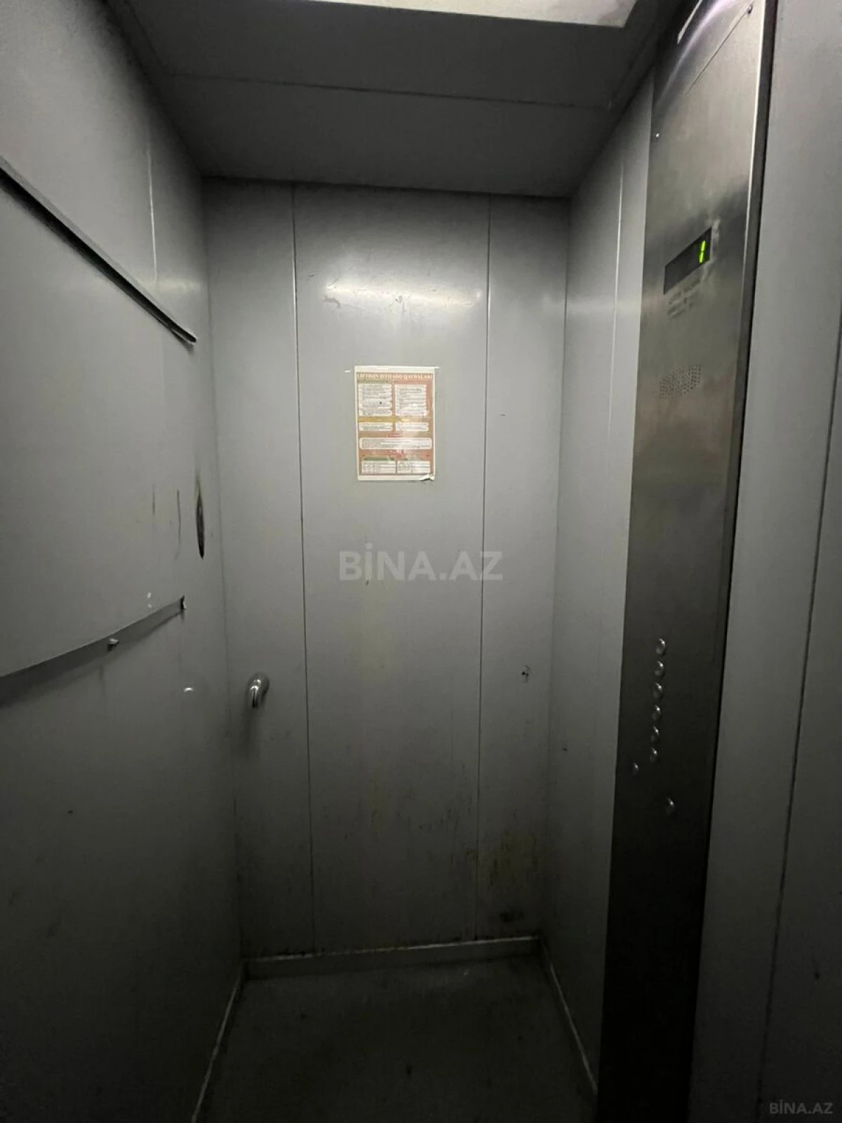 Kirayə verilir 2 otaqlı mənzil 45 m²