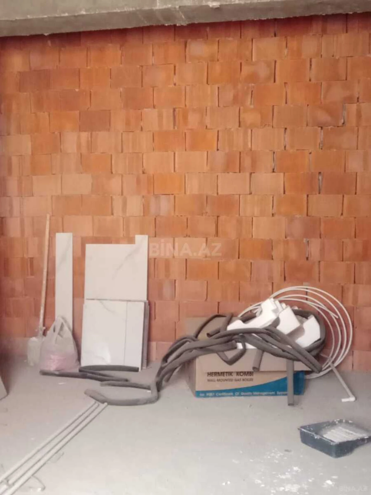 Satılır 3 otaqlı mənzil 120 m²