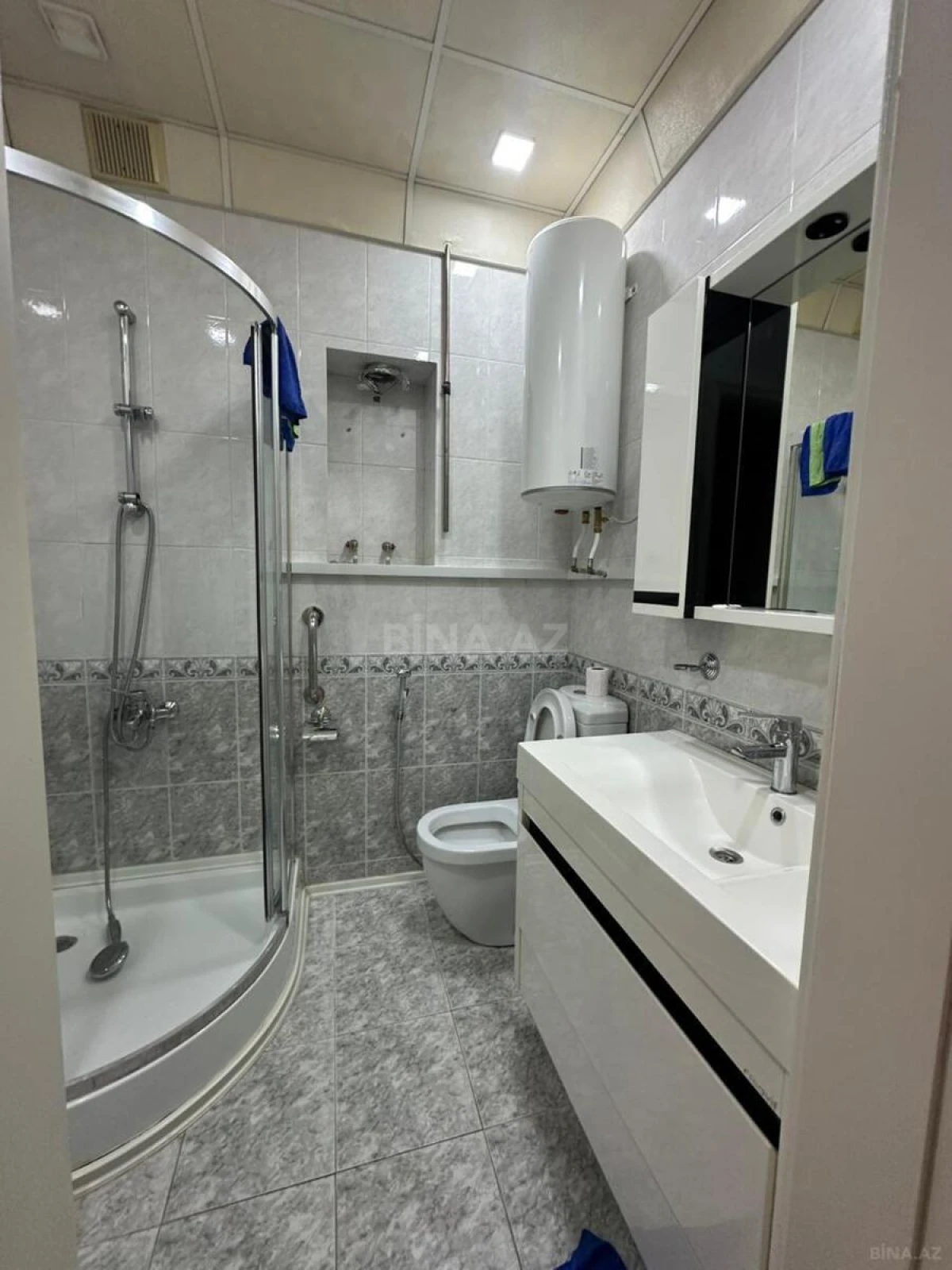 Kirayə verilir 3 otaqlı ofis 70 m²