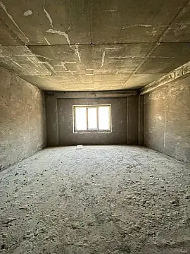 Satılır 3 otaqlı mənzil 170 m²