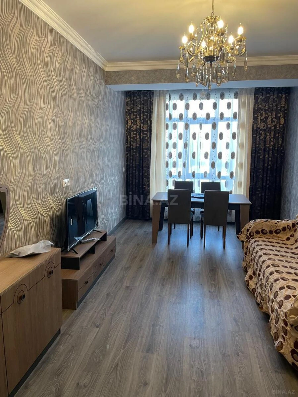 Kirayə verilir 3 otaqlı mənzil 100 m²