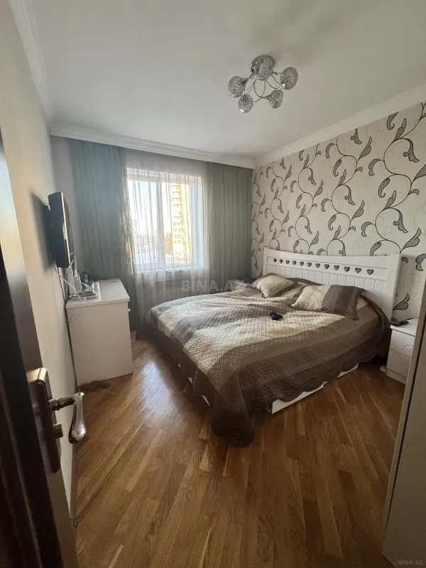 Satılır 3 otaqlı mənzil 84 m²