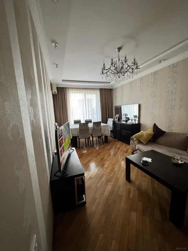Satılır 3 otaqlı mənzil 84 m²