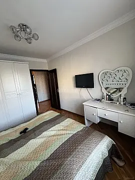 Satılır 3 otaqlı mənzil 84 m²