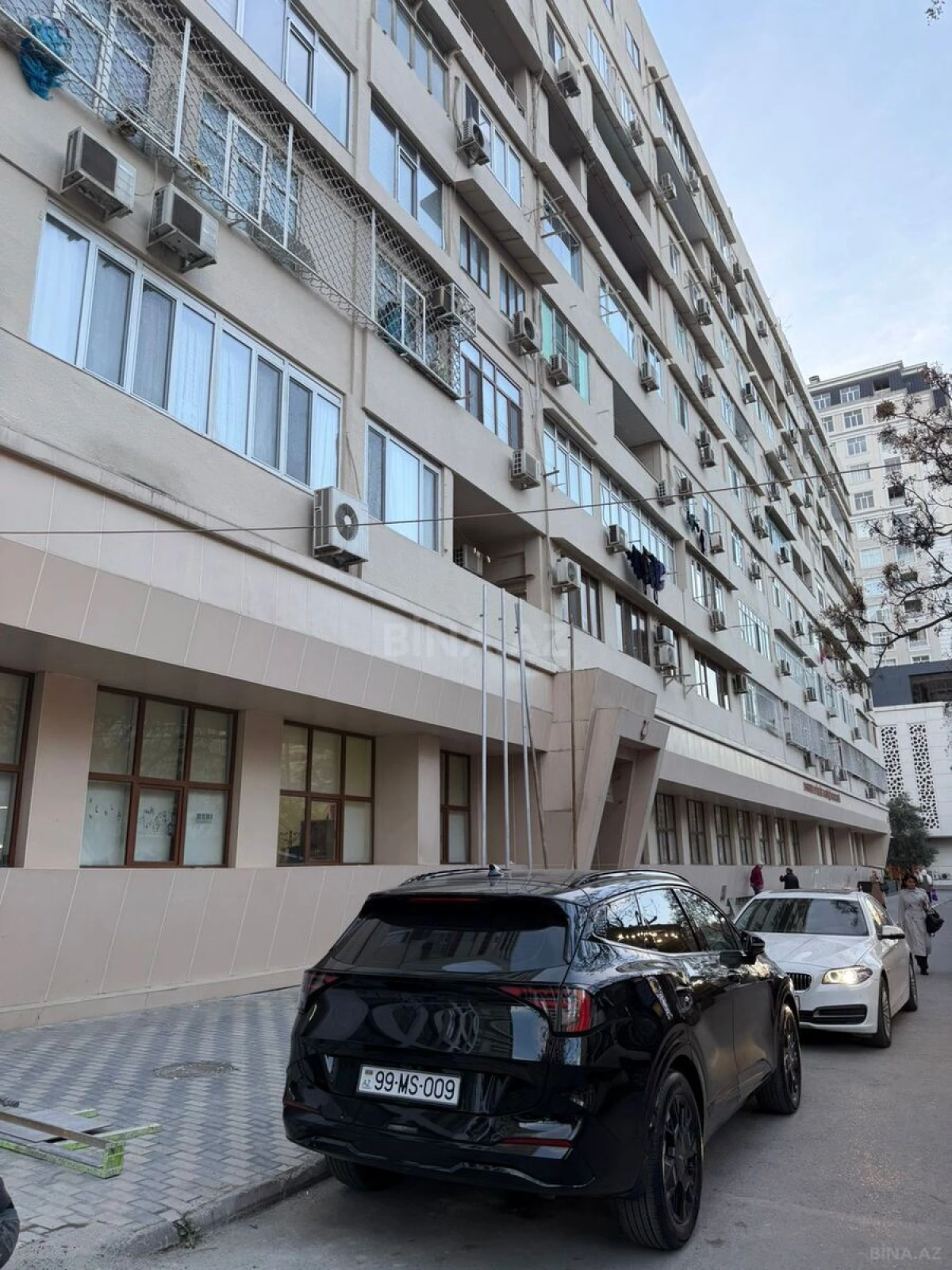 Satılır 3 otaqlı mənzil 90 m²