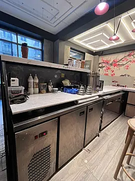 Kirayə verilir obyekt 260 m²