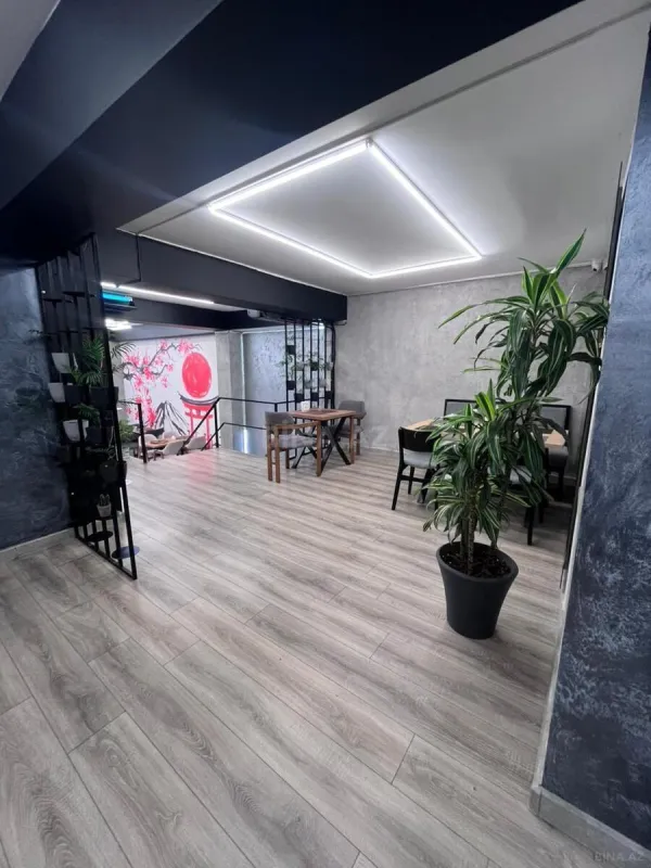 Kirayə verilir obyekt 260 m²