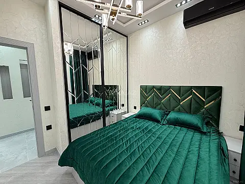 Satılır 2 otaqlı mənzil 52 m²