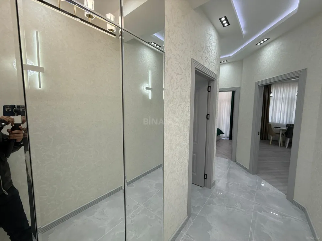 Satılır 2 otaqlı mənzil 52 m²