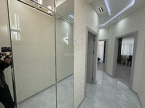 Satılır 2 otaqlı mənzil 52 m²