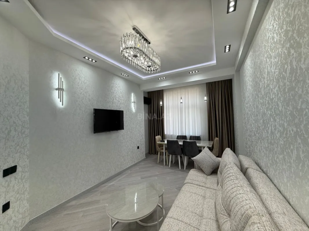 Satılır 2 otaqlı mənzil 52 m²