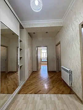 Kirayə verilir 2 otaqlı mənzil 70 m² — Bakı 2 otaq 70.00 m²