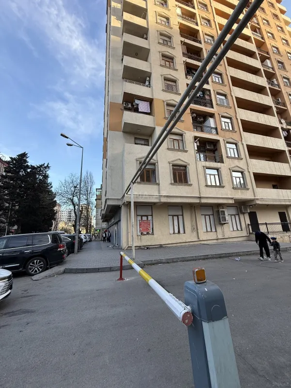 Kirayə verilir 2 otaqlı mənzil 70 m²