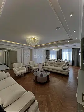 Kirayə verilir 3 otaqlı mənzil 145 m²