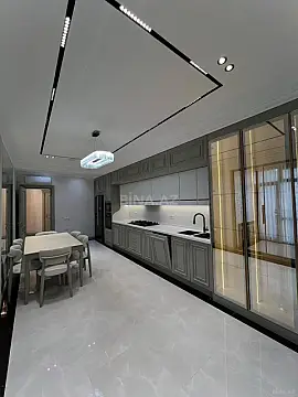 Kirayə verilir 3 otaqlı mənzil 145 m²