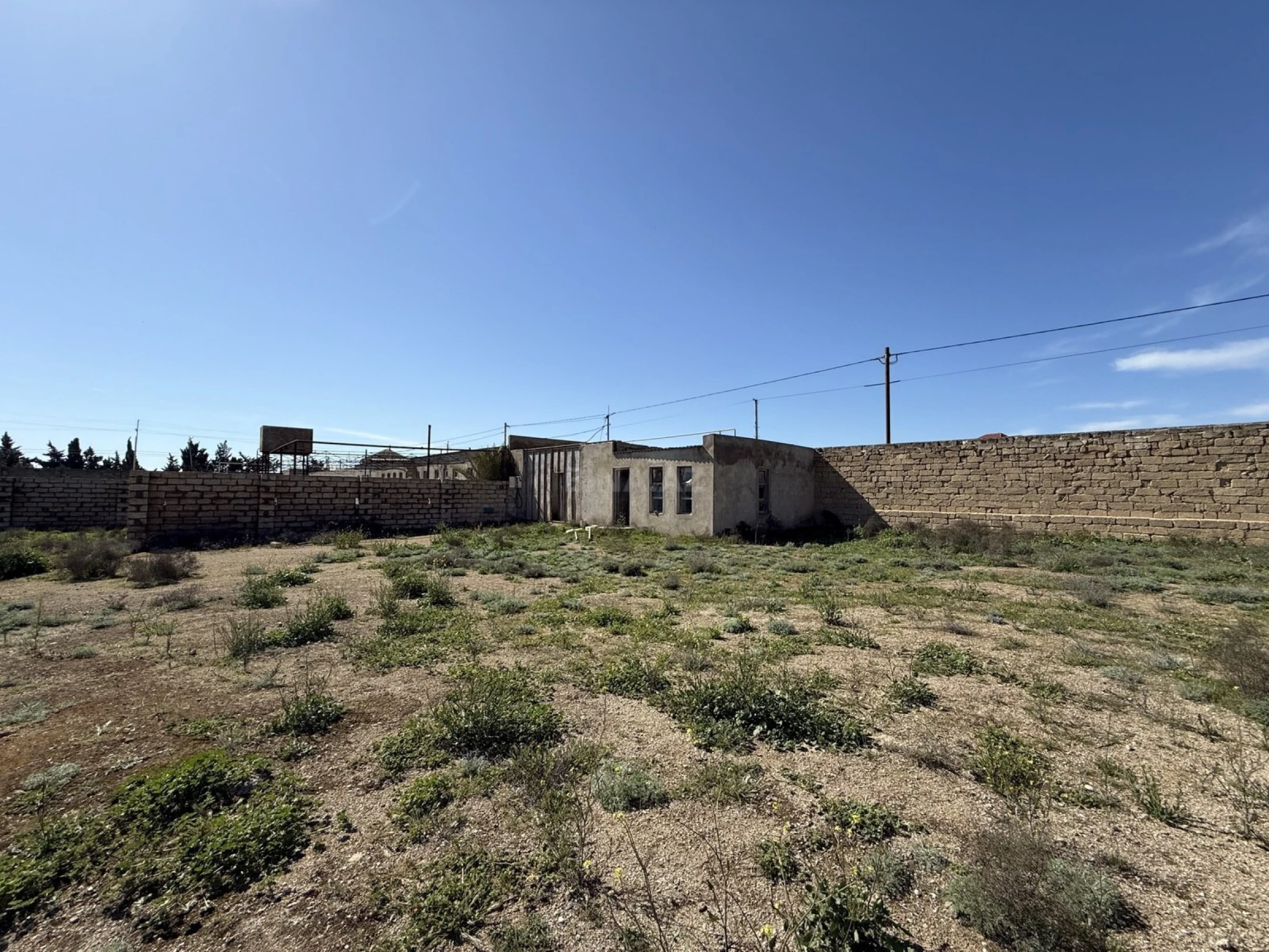 Satılır torpaq sahəsi 40 m²