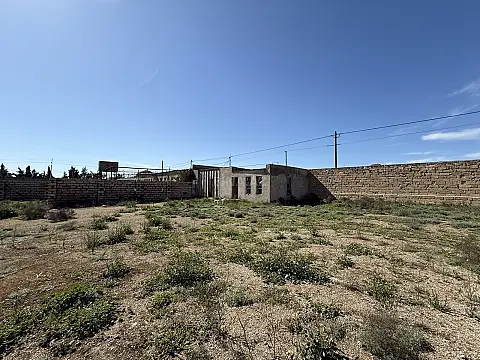 Satılır torpaq sahəsi 40 m²