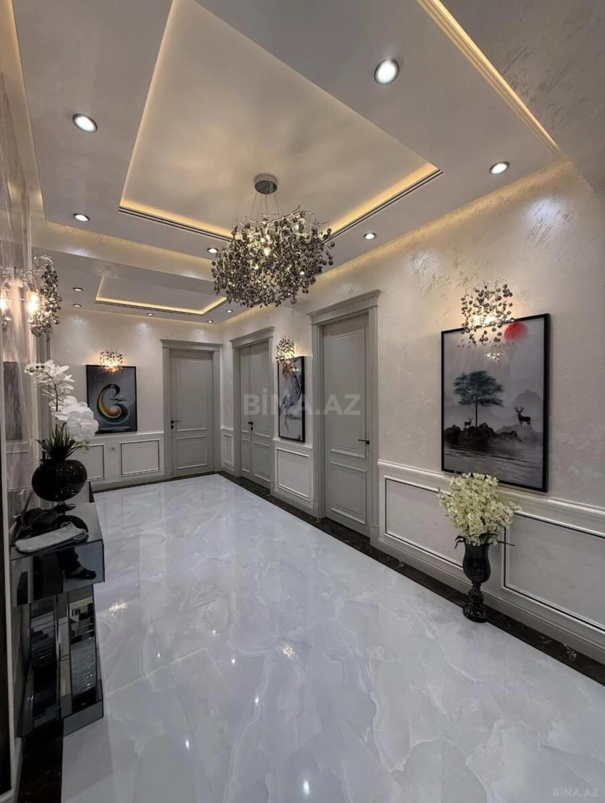 Kirayə verilir 3 otaqlı mənzil 145 m²