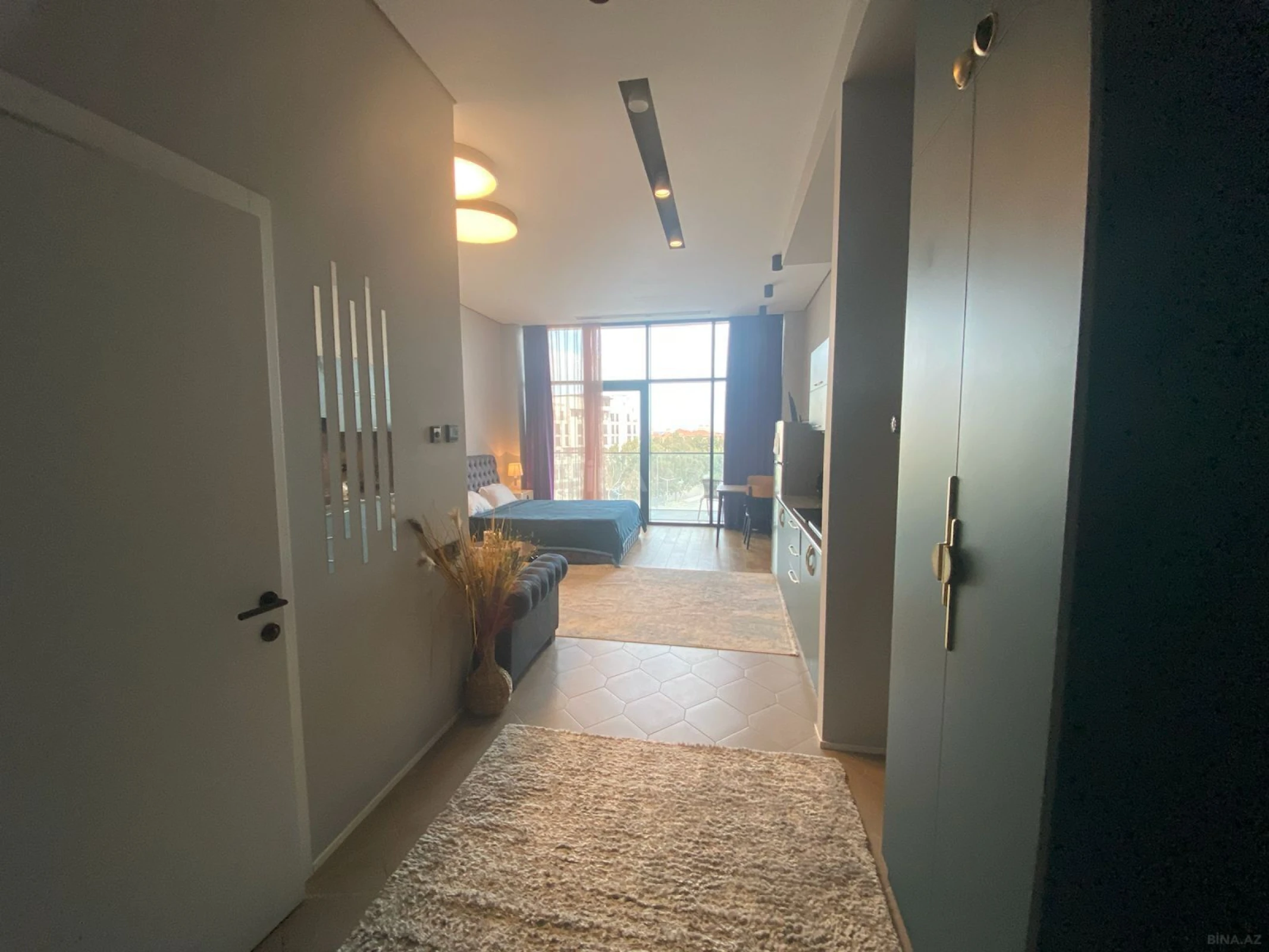 Satılır 1 otaqlı mənzil 56 m²