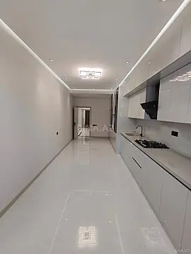 Satılır 3 otaqlı mənzil 148 m²