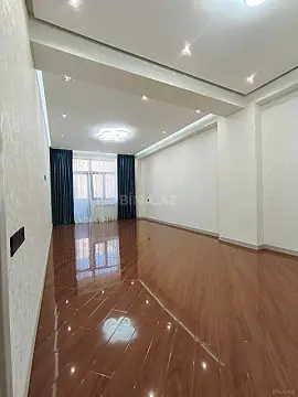 Satılır 3 otaqlı mənzil 148 m²