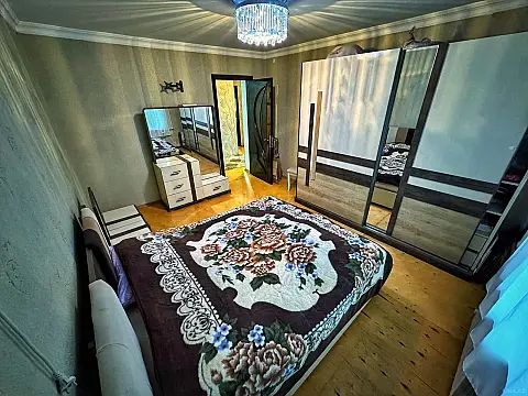 Satılır 3 otaqlı mənzil 90 m²