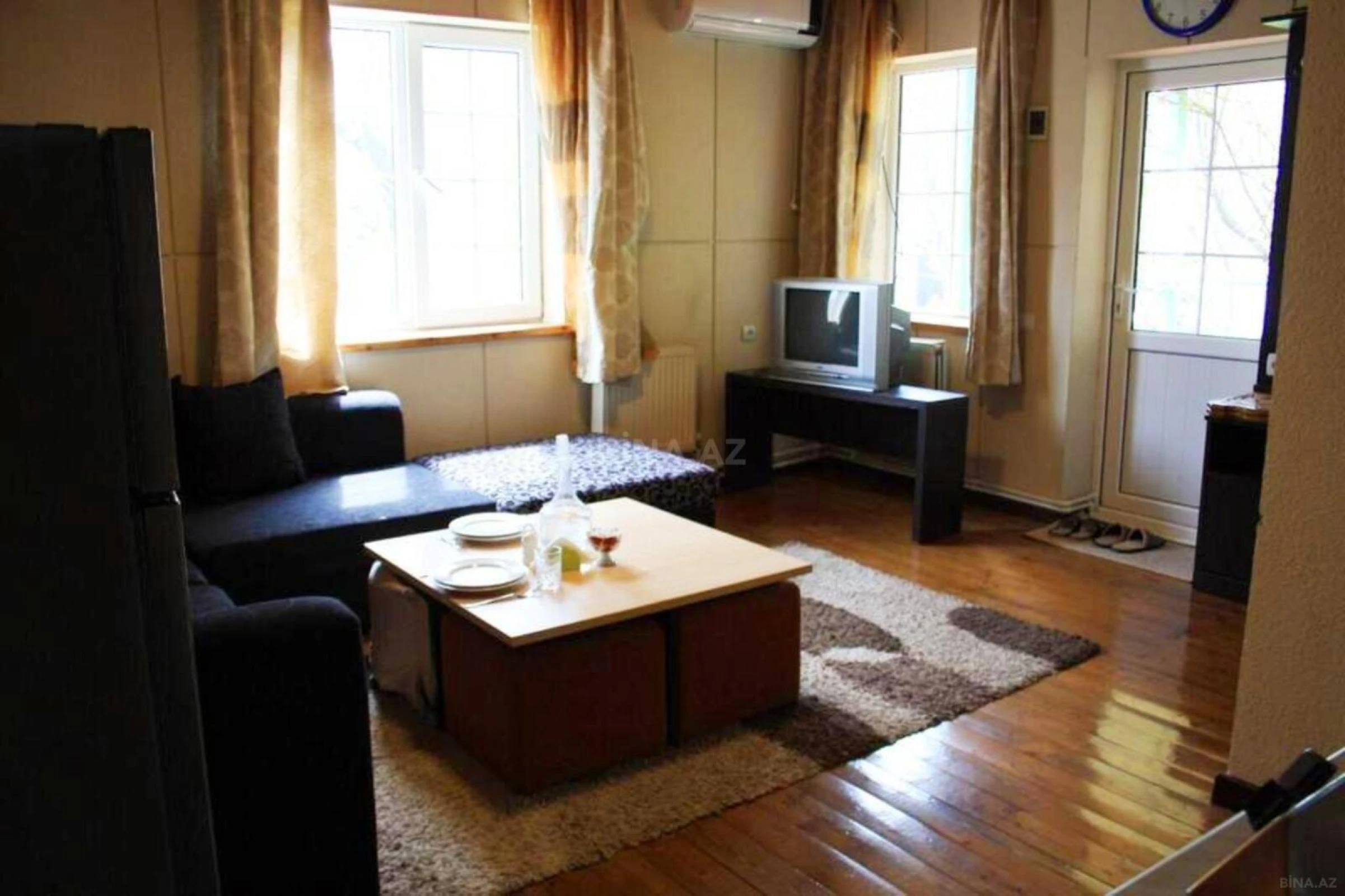 Kirayə verilir 2 otaqlı həyət evi 60 m²
