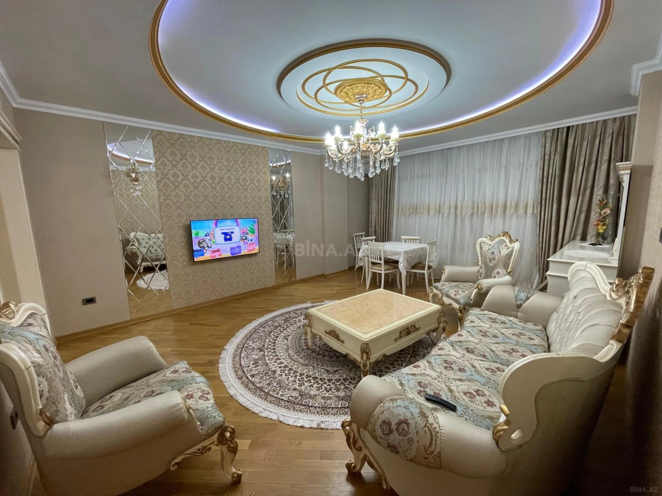 Satılır 3 otaqlı mənzil 105 m²