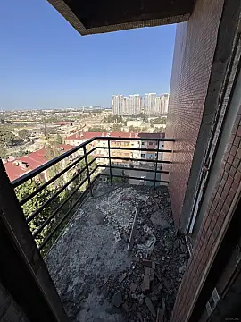 Satılır 3 otaqlı mənzil 125 m²